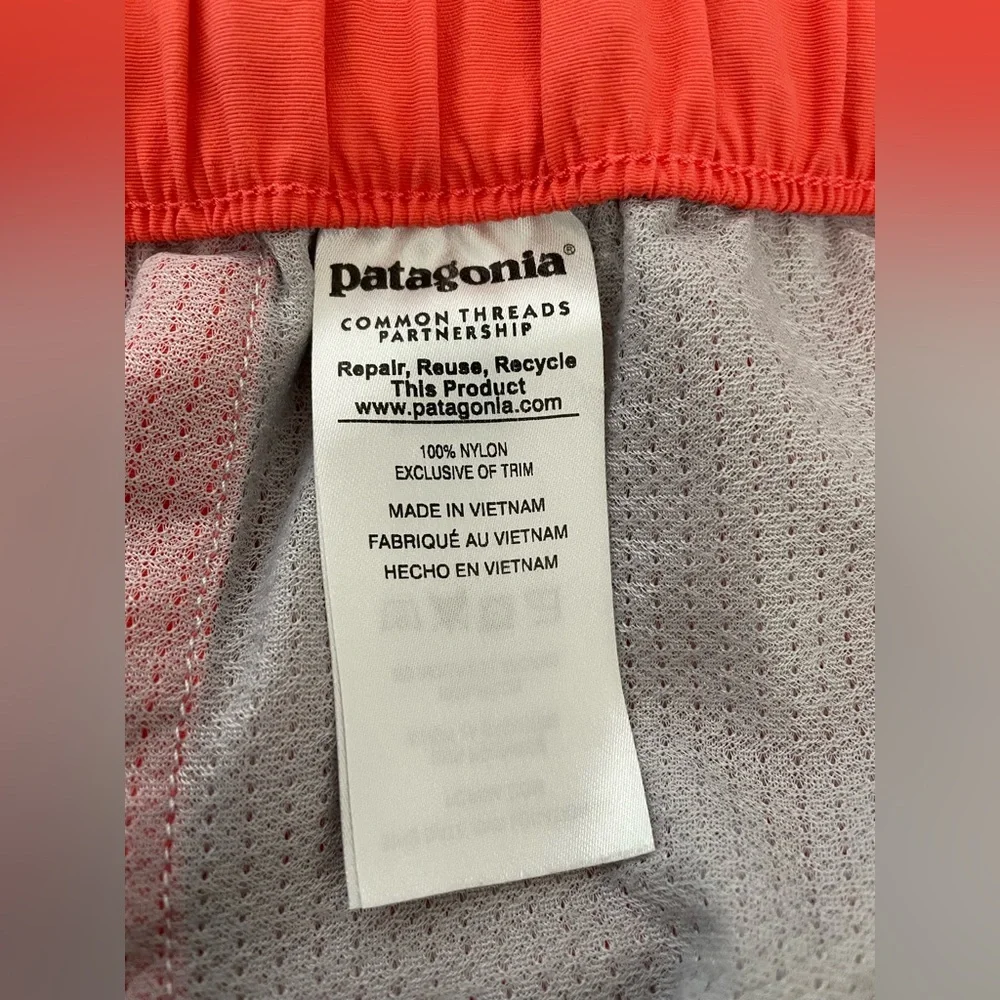 Patagonia Barely Baggies Large - Picture 5 of 5